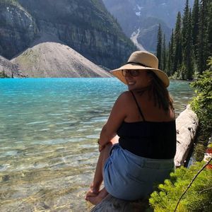 Meet your Posher, Melani